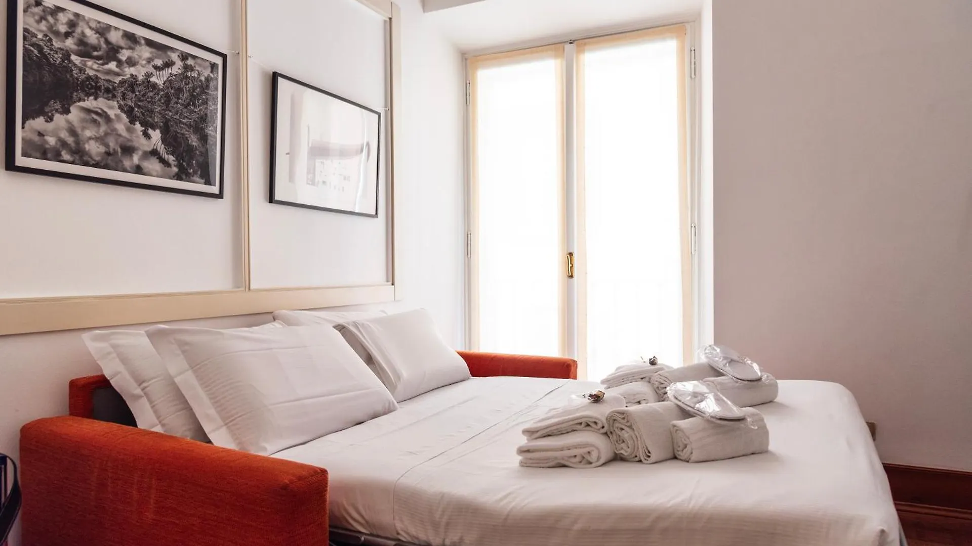 Youhosty - Montenapoleone Noble Flat Milaan